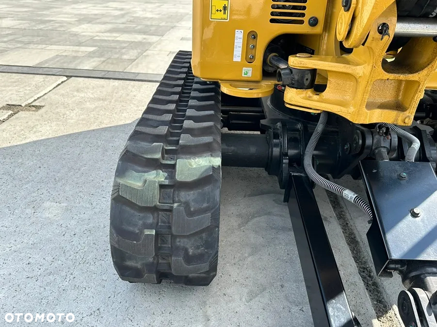 Caterpillar 301.8 - 10