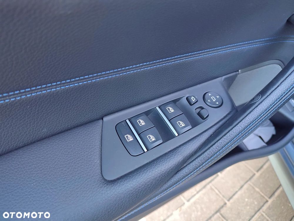 BMW Seria 5 530e iPerformance M Sport sport - 18