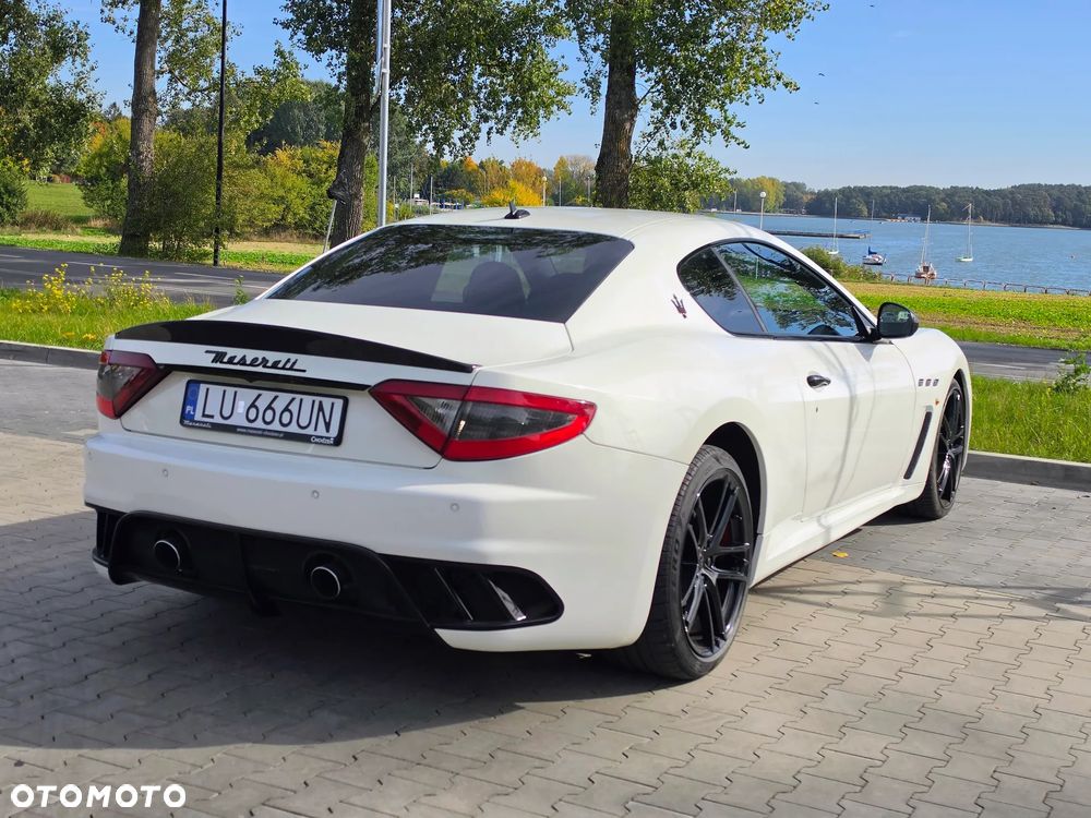Maserati GranTurismo - 7