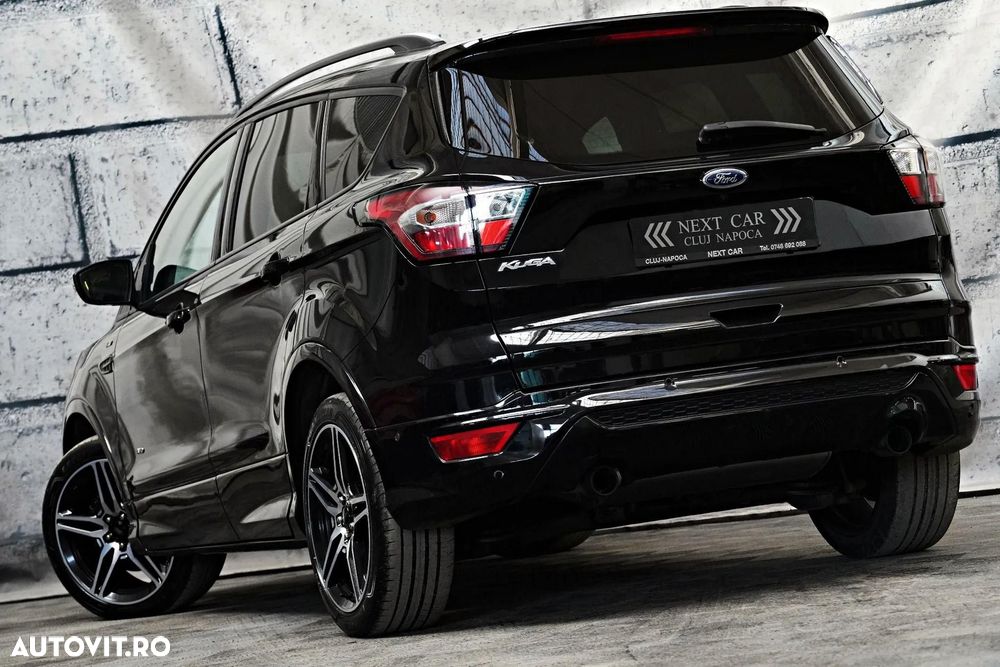 Ford Kuga 2.0 TDCi 4x4 Aut. ST-Line - 4