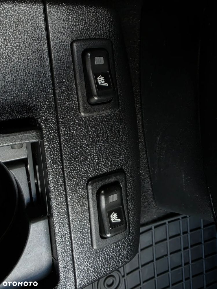 Mazda 5 2.0 Exclusive - 25