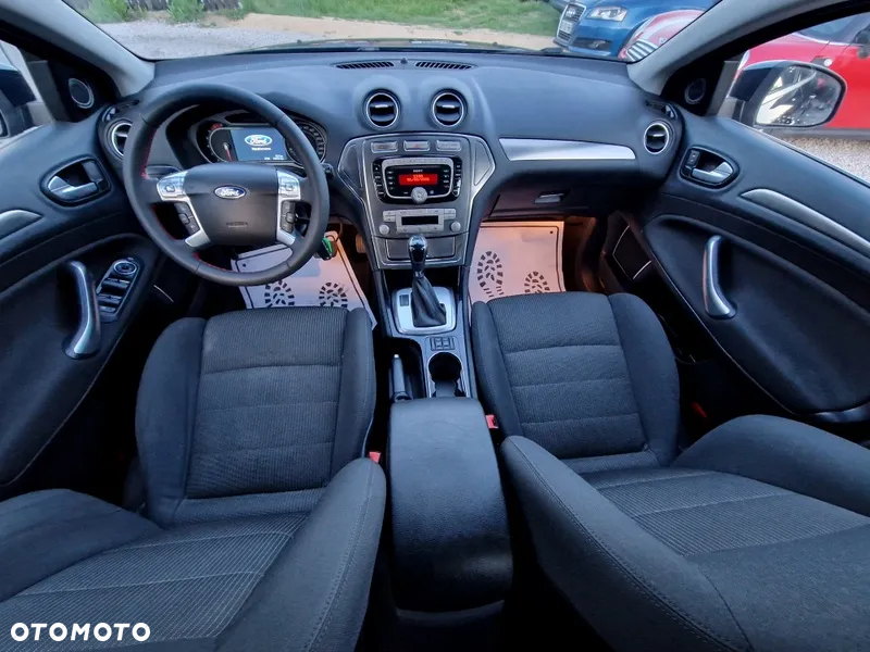 Ford Mondeo 2.0 EcoBoost Business Edition - 10