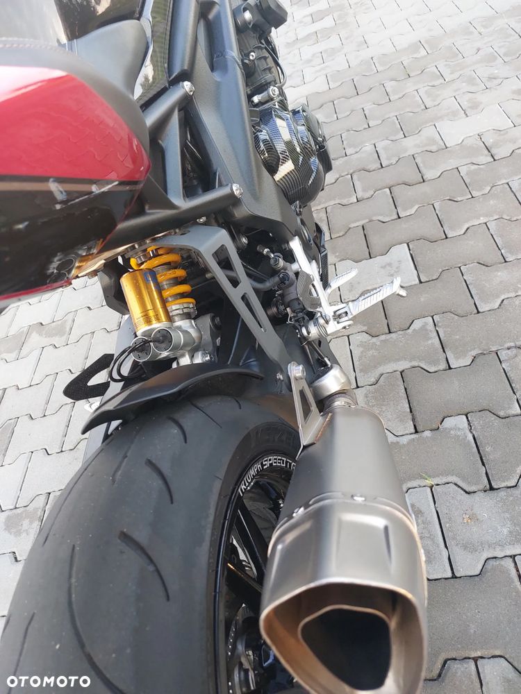 Triumph Speed Triple - 39