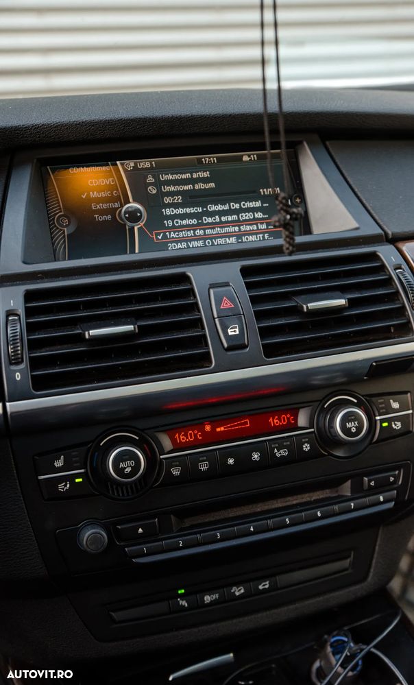 BMW X5 xDrive40d - 18