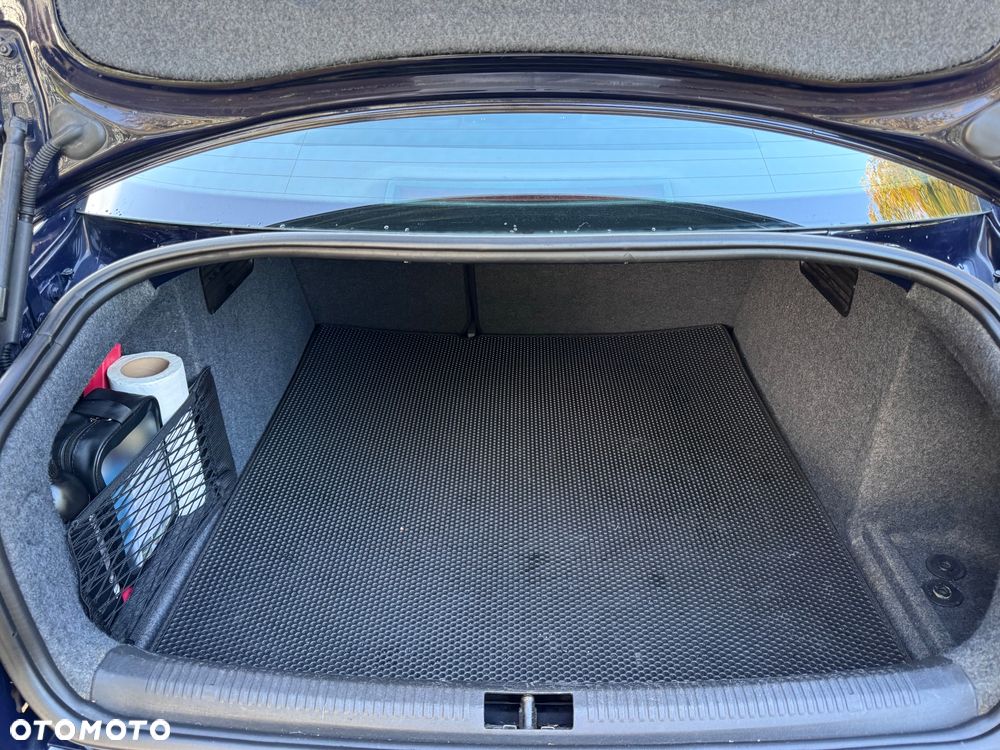 Audi A4 Limousine 1.6 - 31