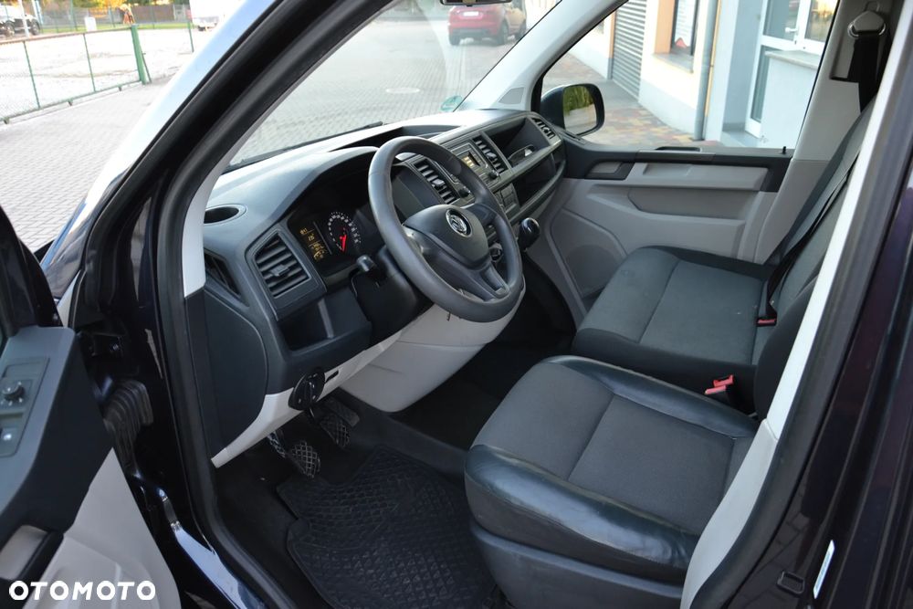 Volkswagen Transporter Caravelle Kurz Comfortline - 16