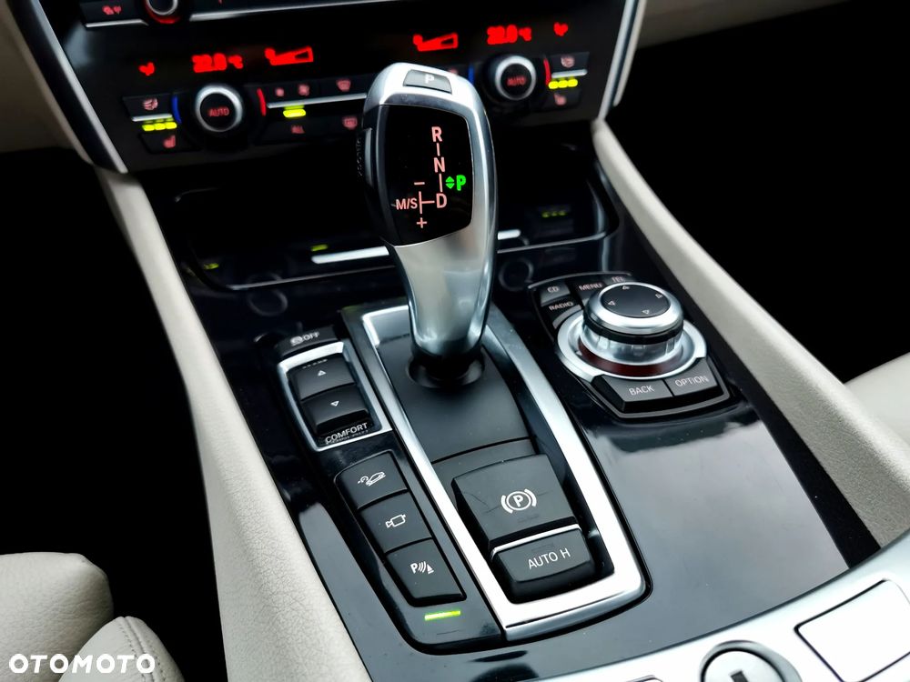 BMW 5GT 530d - 32