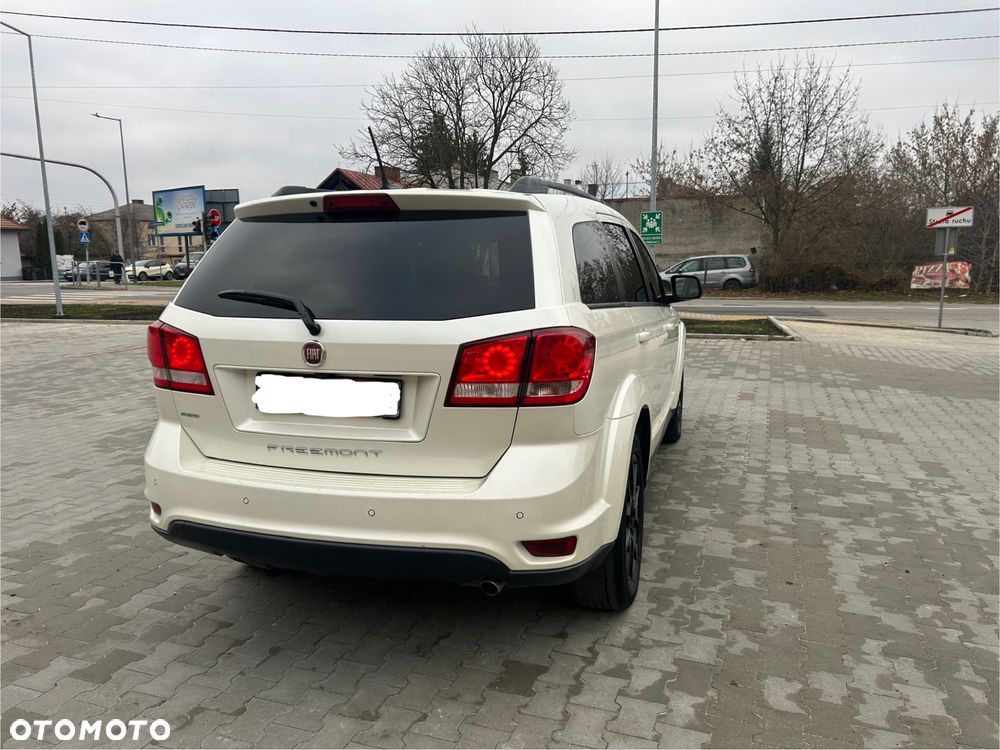 Fiat Freemont 2.0 Multijet Black Code AWD - 22