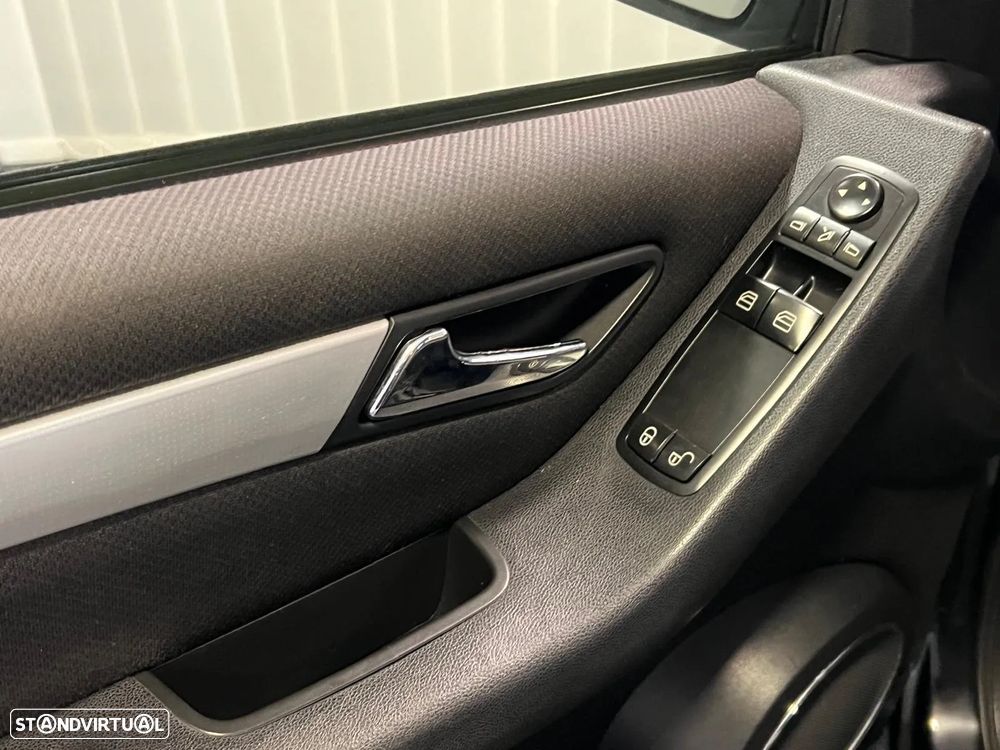 Mercedes-Benz A 150 Coupé Avantgarde - 18