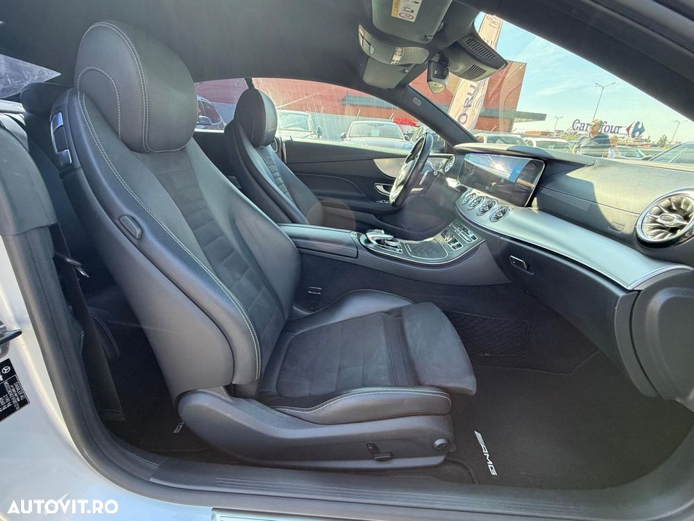 Mercedes-Benz E 200 Coupe Aut. - 26