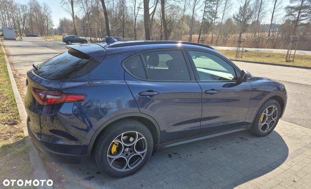 Alfa Romeo Stelvio 2.0 Turbo B-Tech Edition Q4 - 4