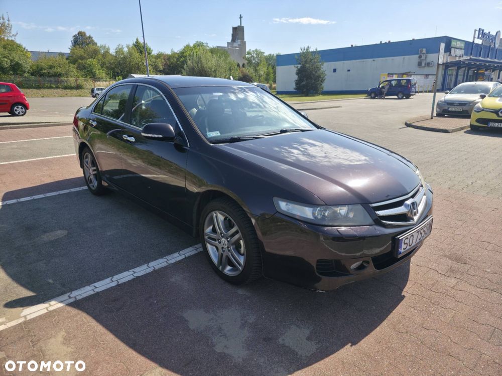 Honda Accord 2.0 Executive - 1
