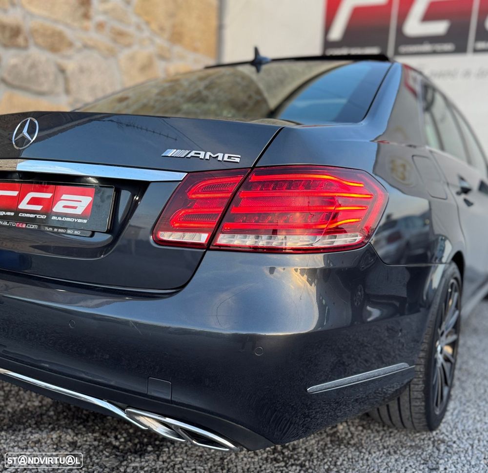 Mercedes-Benz E 300 - 40