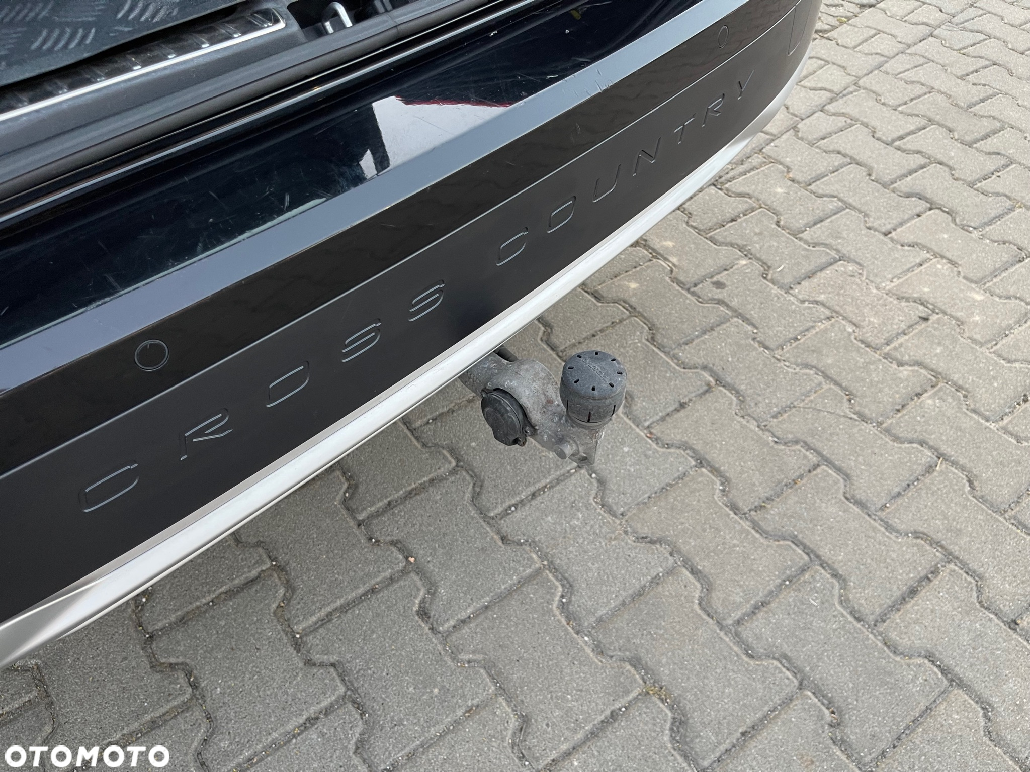 Volvo V90 D5 AWD Momentum Pro - 24