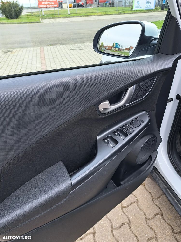 Hyundai KONA 1.0 T-GDI 2WD Highway - 14