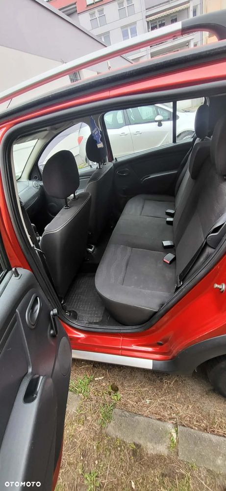 Dacia Sandero 1.5 dCi Laureate - 5