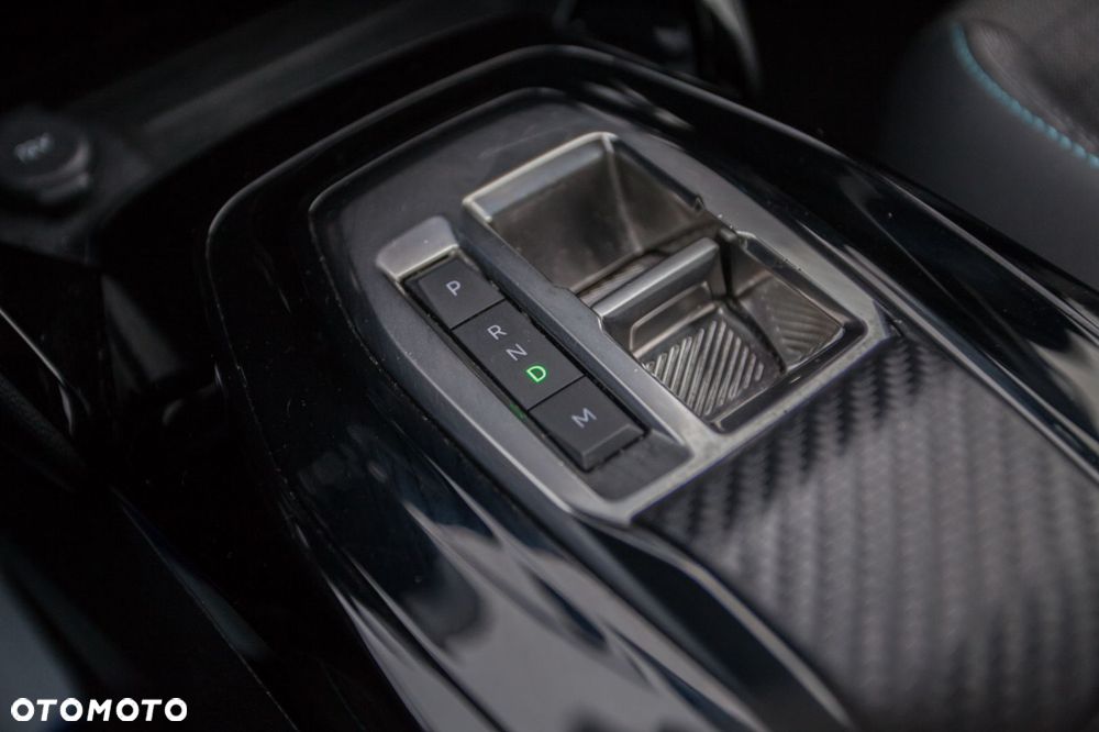 Peugeot 2008 1.5 BlueHDi Allure Pack S&S EAT8 - 19