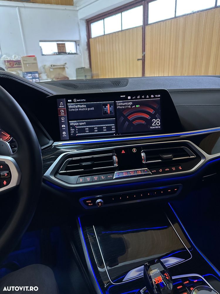 BMW X7 M50d - 16