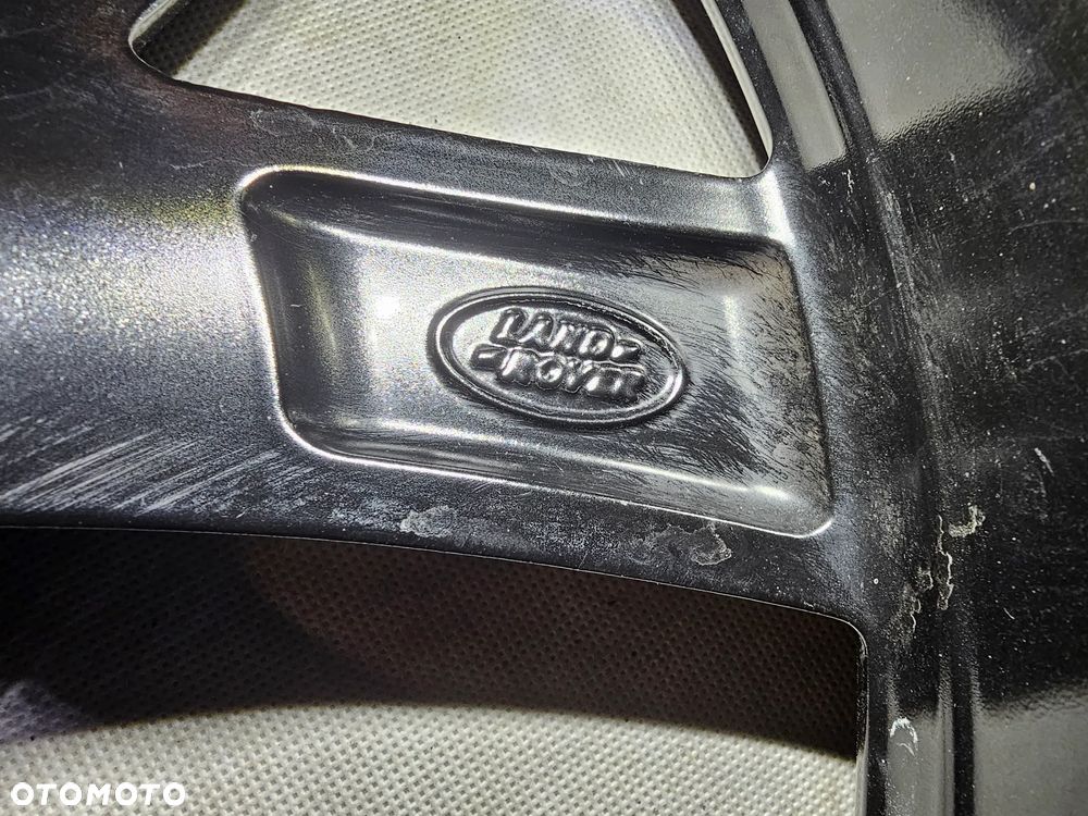 Felga LAND ROVER EVOQUE 8x19 ET40 - 5