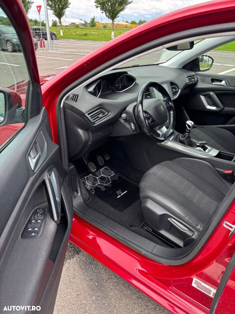 Peugeot 308 - 12