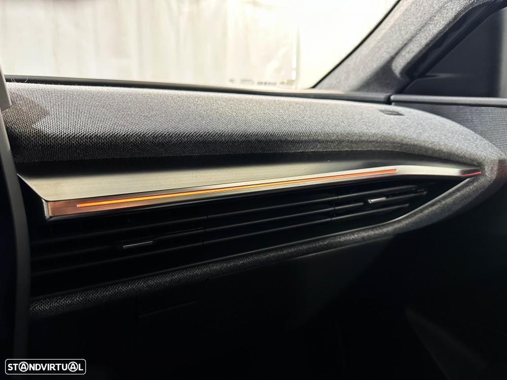 Renault Scénic E-Tech 220 Long Range Techno - 28