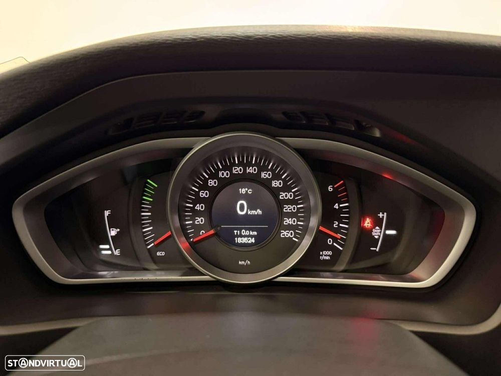 Volvo V40 1.6 D2 Momentum - 14