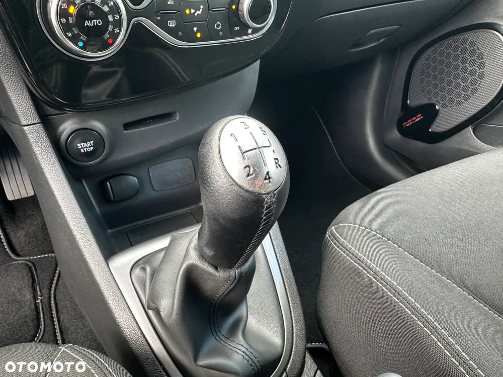 Renault Clio 1.2 16V Limited EU6 - 30