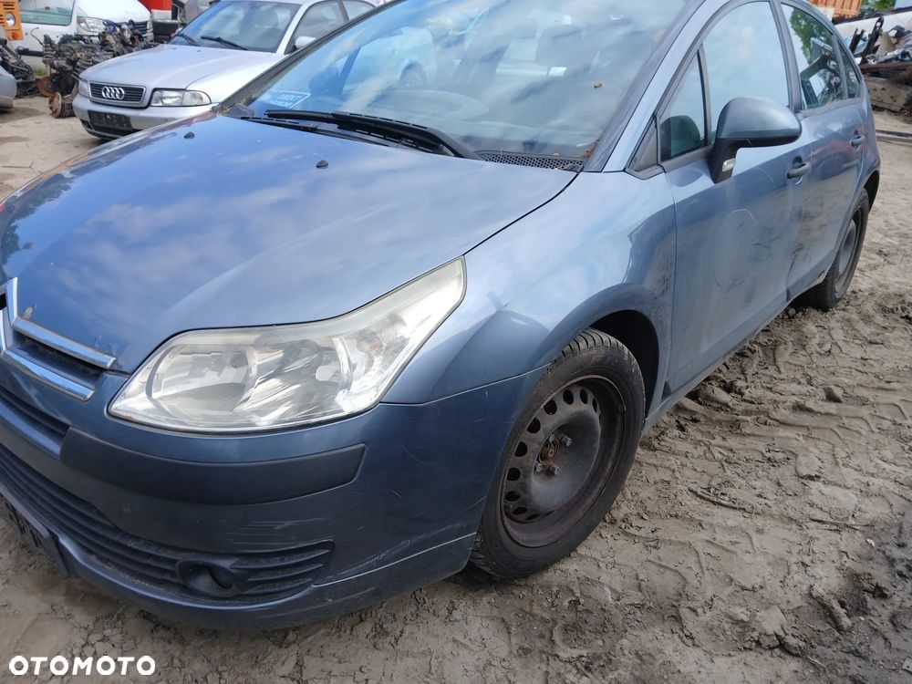 citroen C4 5D fotel fotele kanapa deska kokpit podsufitka boczek boczki klamka podłokietnik licznik - 1