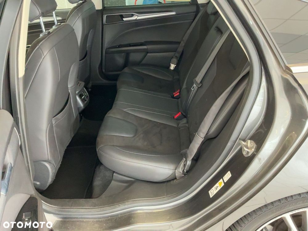 Ford Mondeo 2.0 TDCi Titanium PowerShift - 10