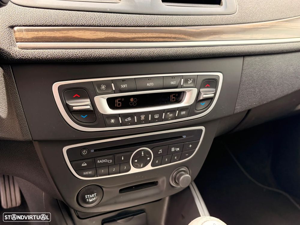 Renault Mégane Sport Tourer - 9