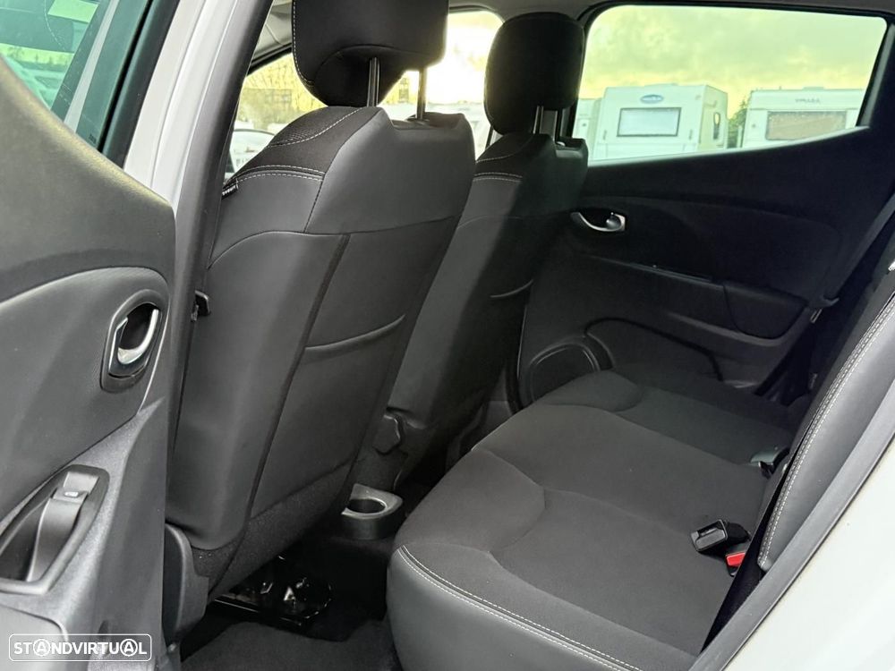 Renault Clio 0.9 TCE Limited - 33