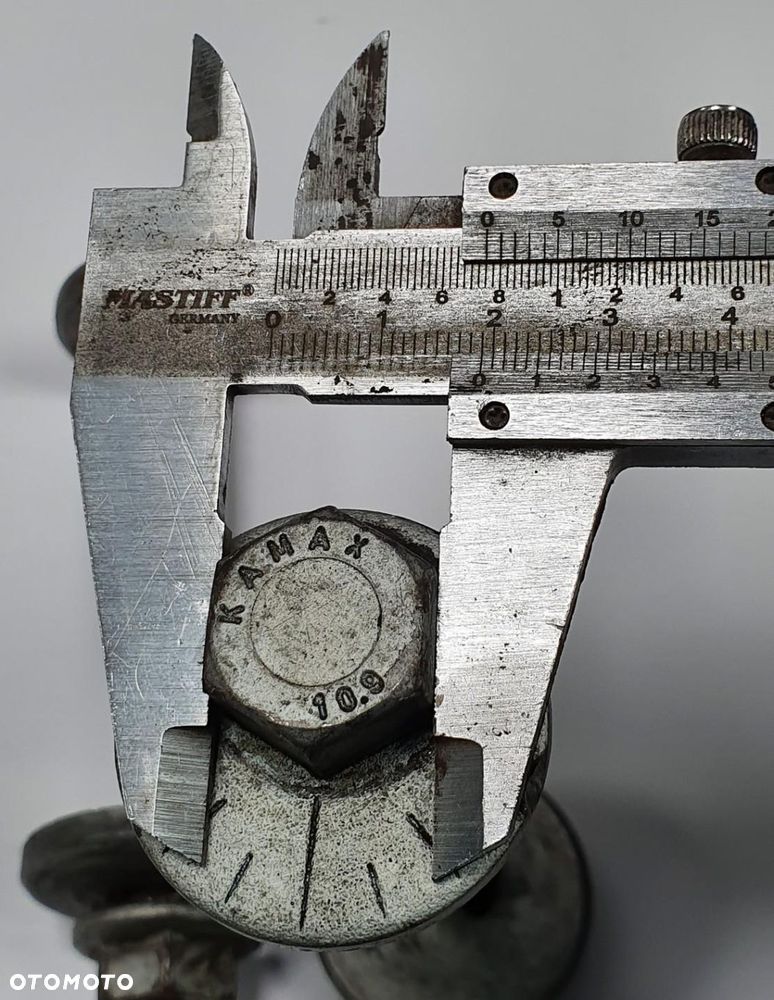 ŚRUBA MIMOŚRODOWA PORSCHE BOXSTER 986 - 5