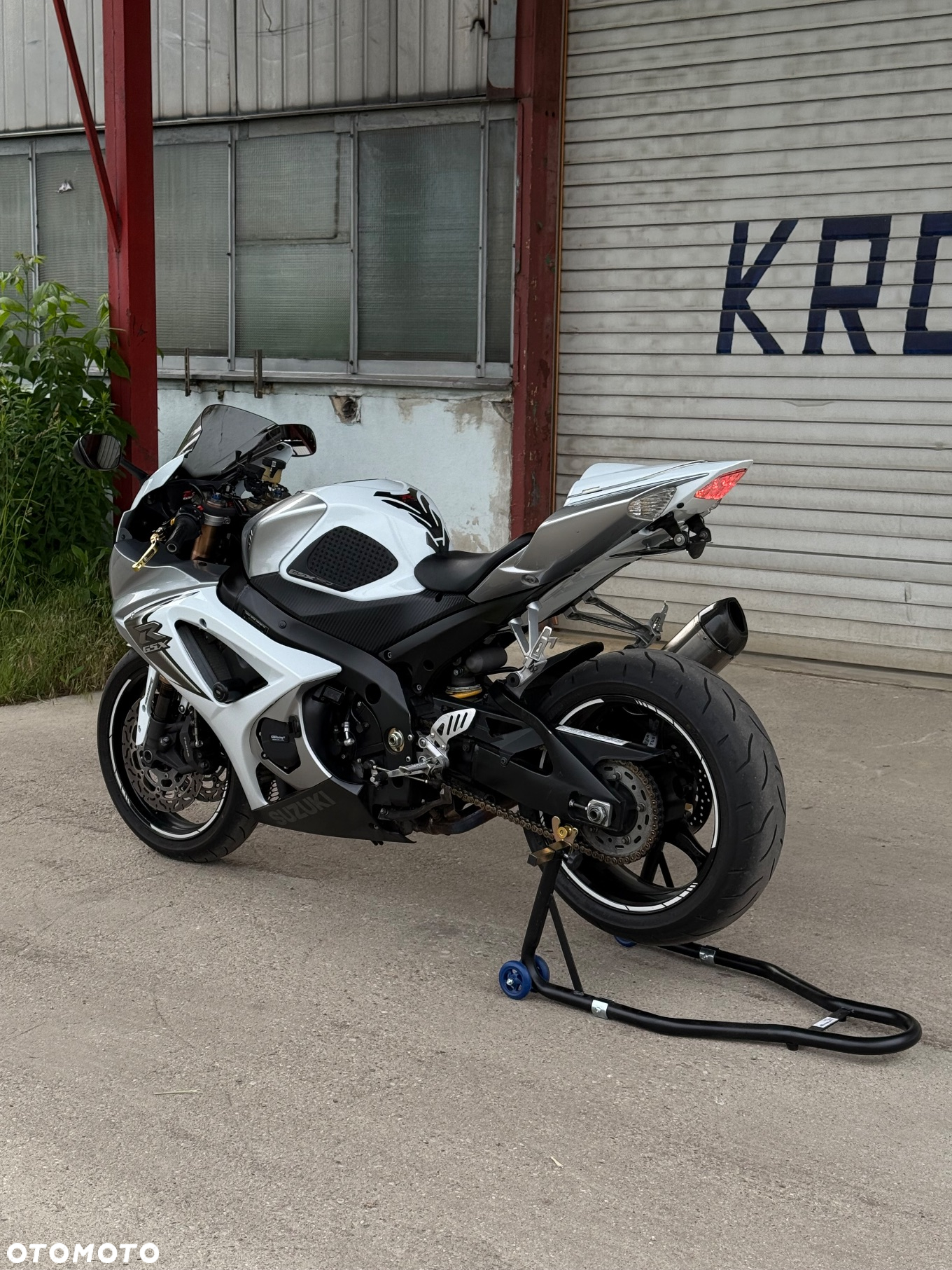 Suzuki GSX-R - 7