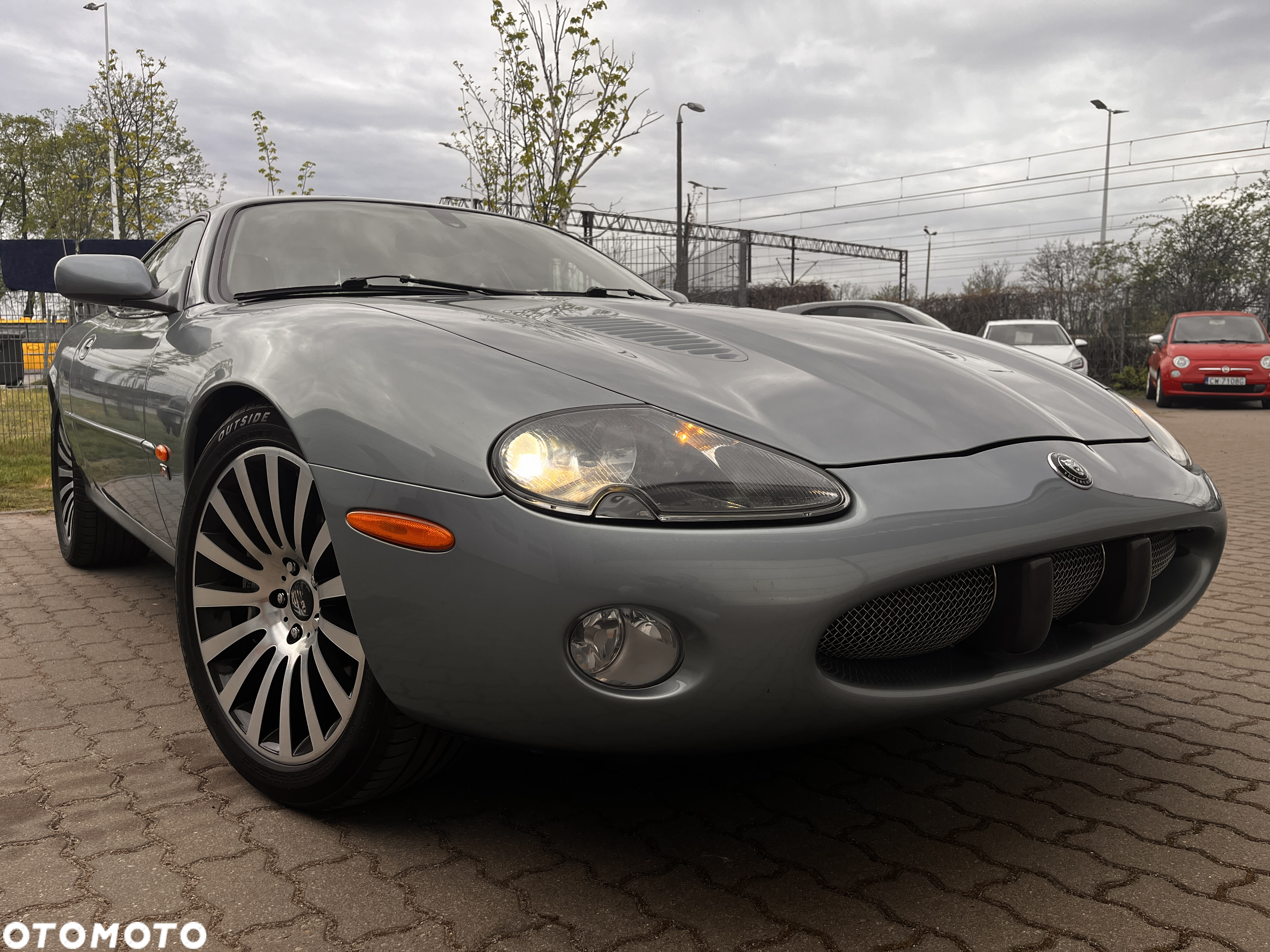 Jaguar XK XKR Coupe - 19