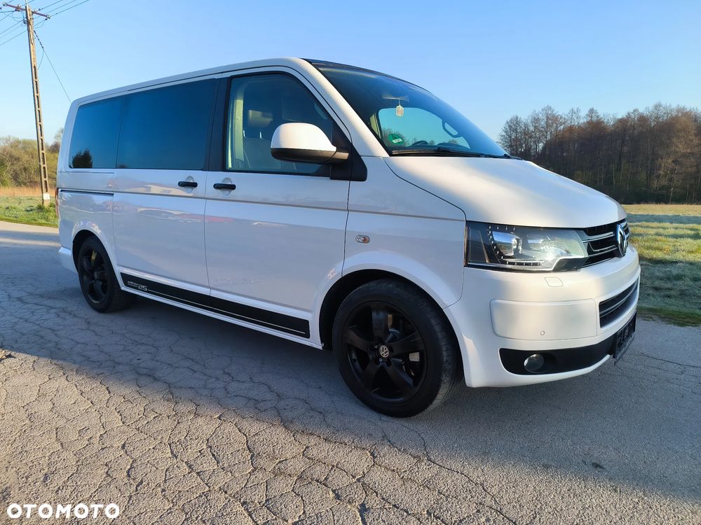 Volkswagen Multivan - 8