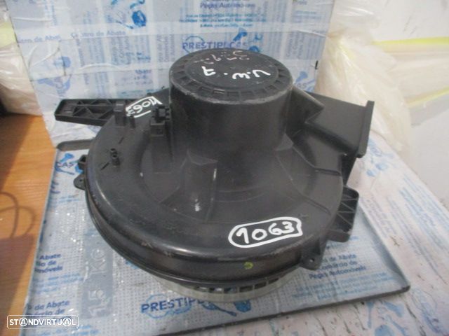 Motor Sofagem 6R1819015A  AUDI A1 SPORTBACK 8X FASE 2  2017 1.6TDI 115CV 5P PRETO - 2