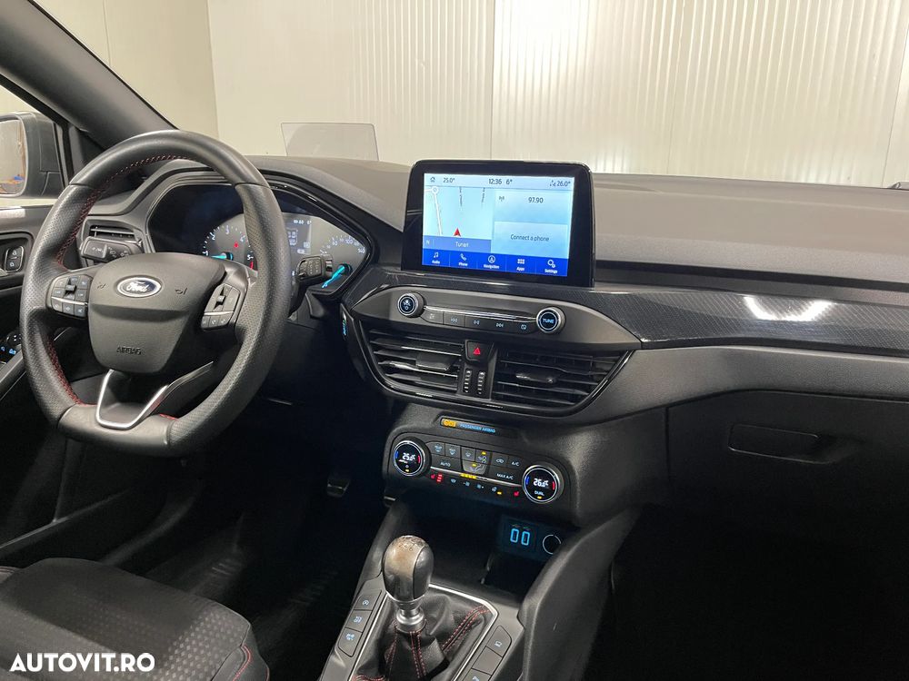 Ford Focus 2.0 EcoBlue ST-Line - 8