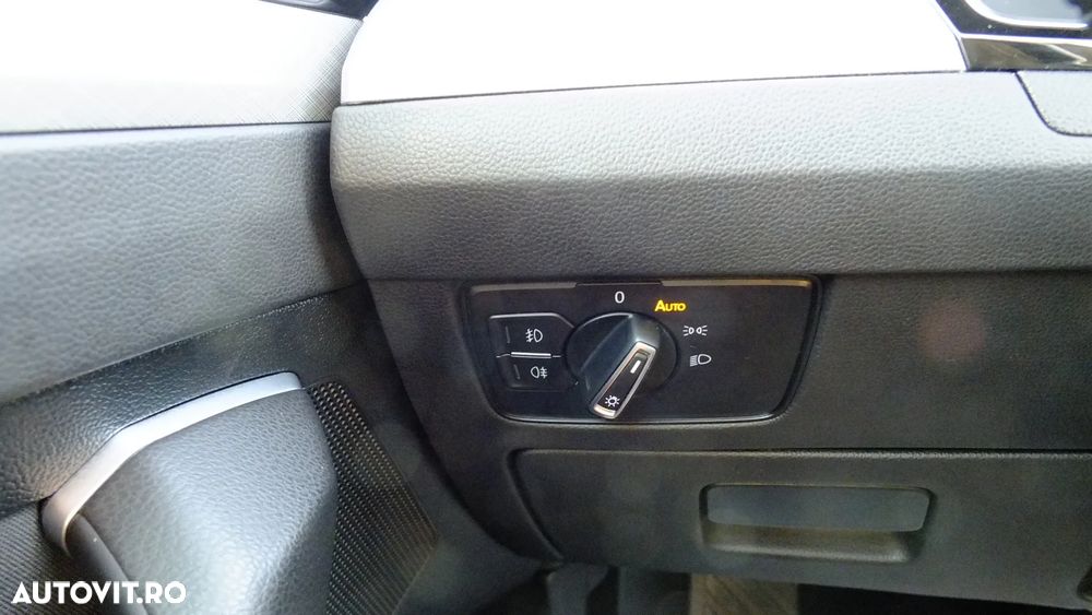 Volkswagen Passat 2.0 TDI SCR DSG Comfortline - 12