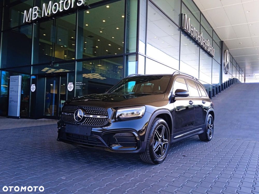 Mercedes-Benz GLB - 2