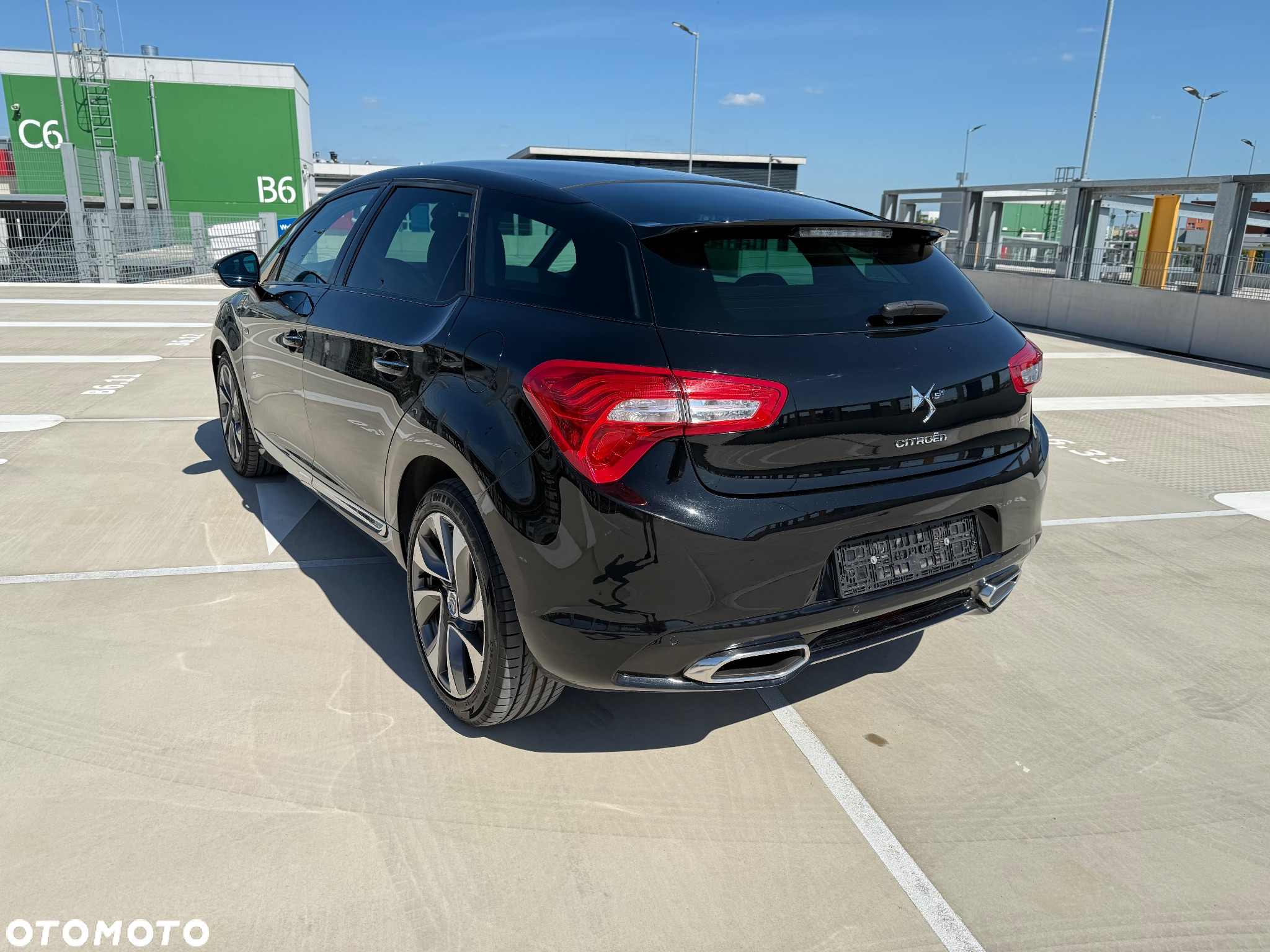 Citroën DS5 Hybrid4 EGS6 SportChic - 5