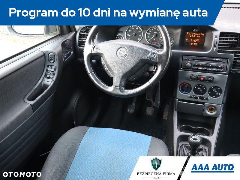 Opel Zafira - 9