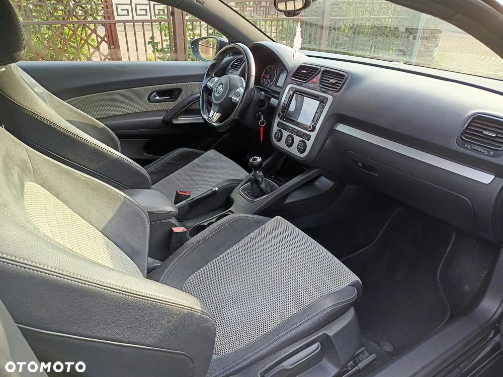 Volkswagen Scirocco - 8