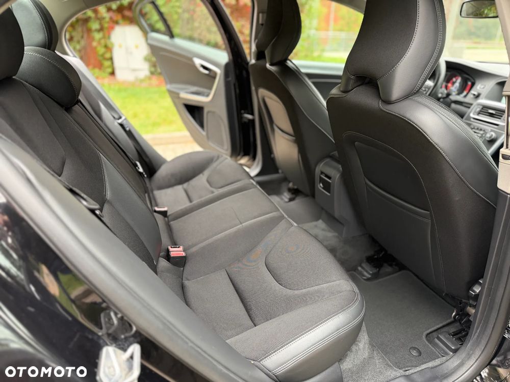 Volvo S60 - 19