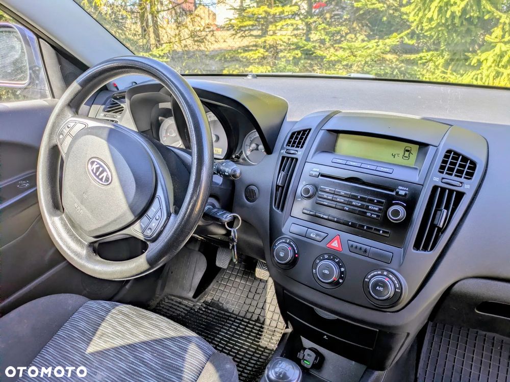 Kia Ceed 1.6 Crdi Comfort - 10