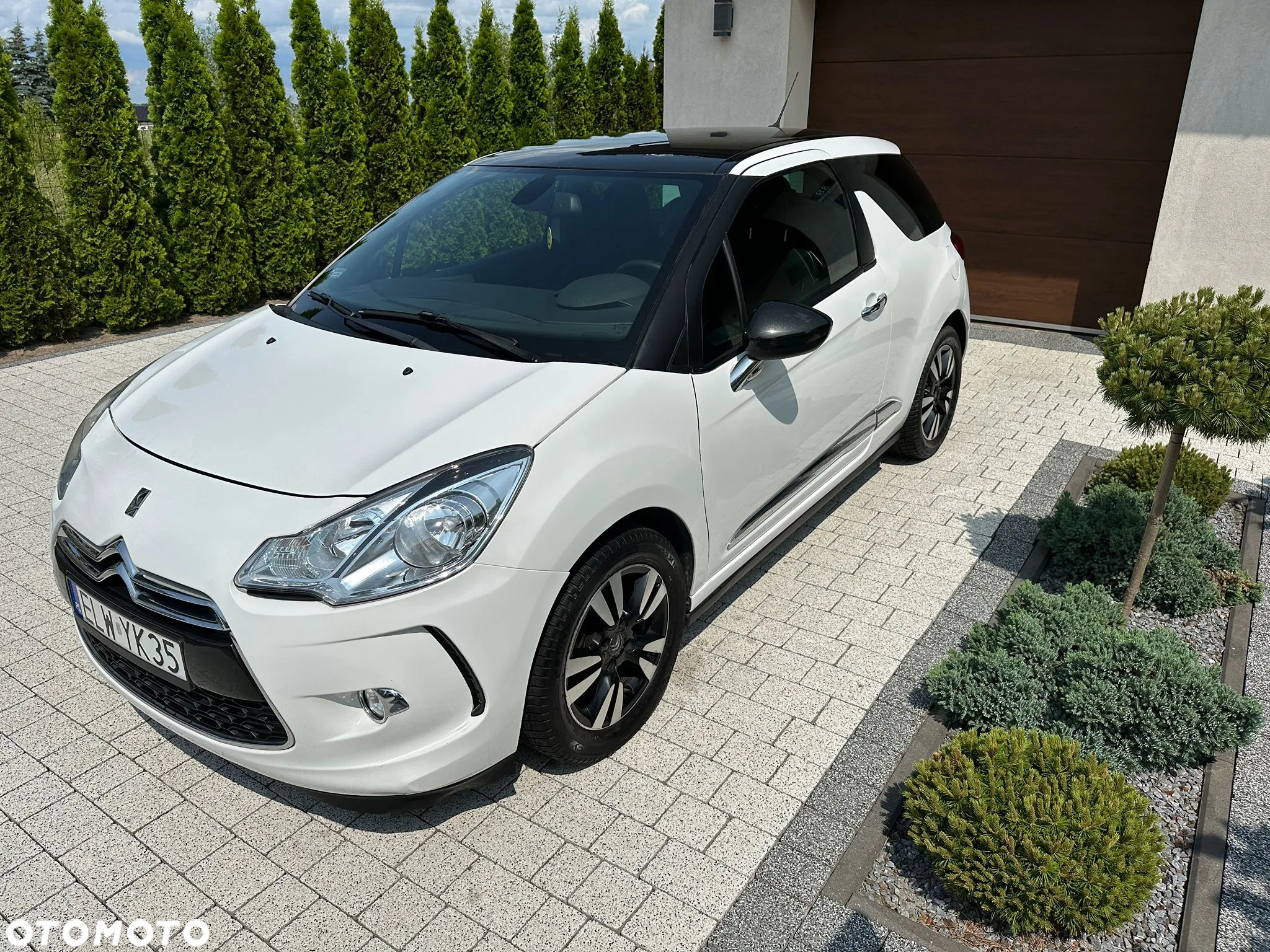 Citroën DS3 HDi 90 FAP SoChic - 13