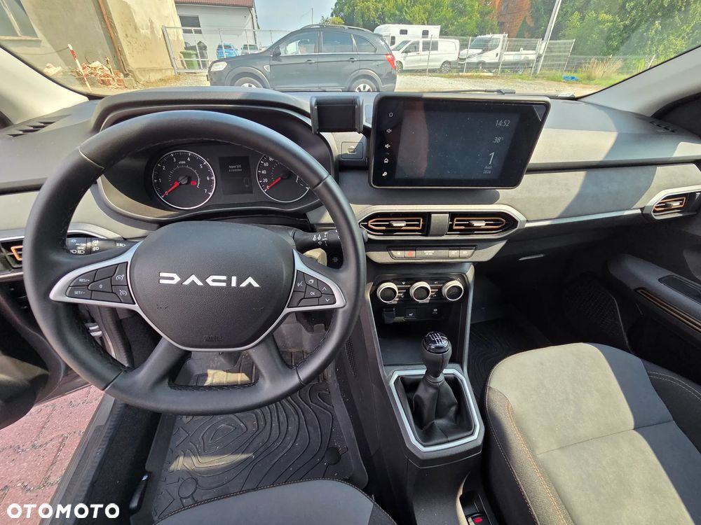 Dacia Jogger TCe 110 (7-Sitzer) Essential - 18
