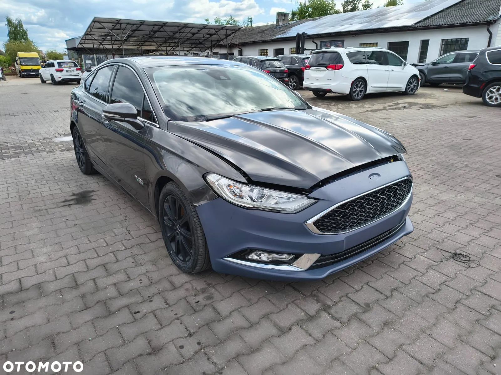 Ford Mondeo - 1