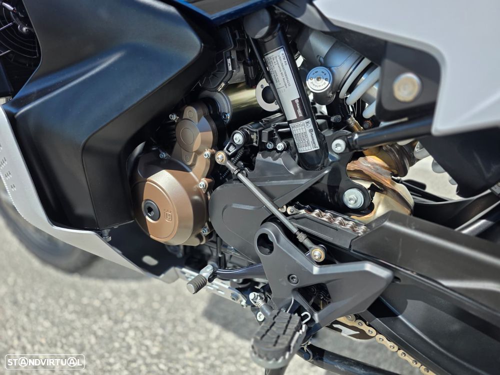 Husqvarna Norden 901 EXPEDITION - 9