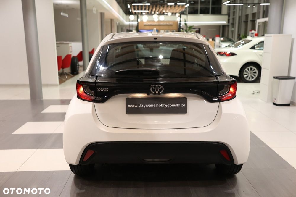 Toyota Yaris - 6