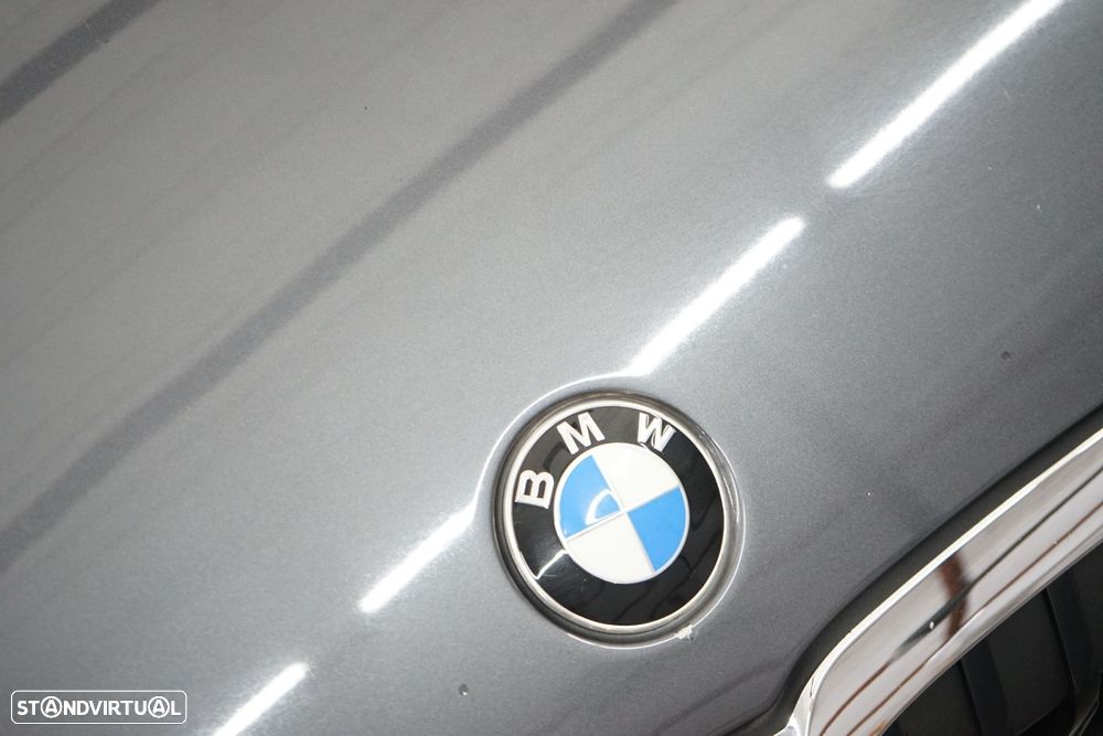 BMW 330 e Aut. Sport Line - 8